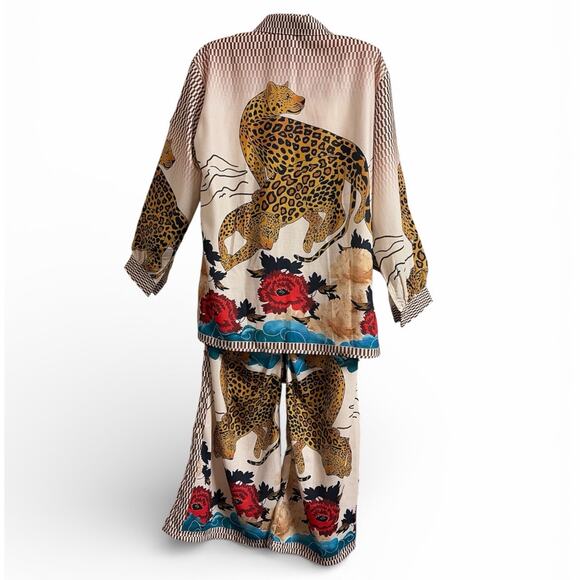 Wild Patter Print Boutique Wide Leg Pant Lounge Set size Small NEW - Picture 3 of 12